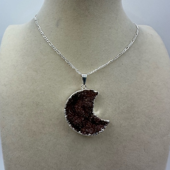 Red Amethyst Silver Plated Crescent Moon Pendant Necklace on Figaro Chain - Picture 6 of 11